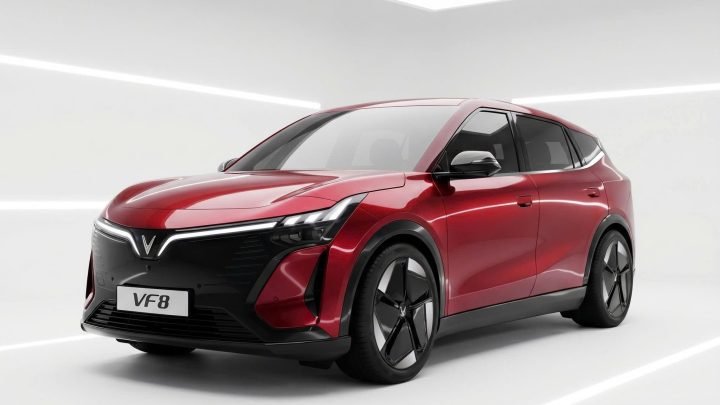 Giao xe VF 8 All New: 6 mốc từ đặt cọc đến nhận xe và những gì cần chuẩn bị