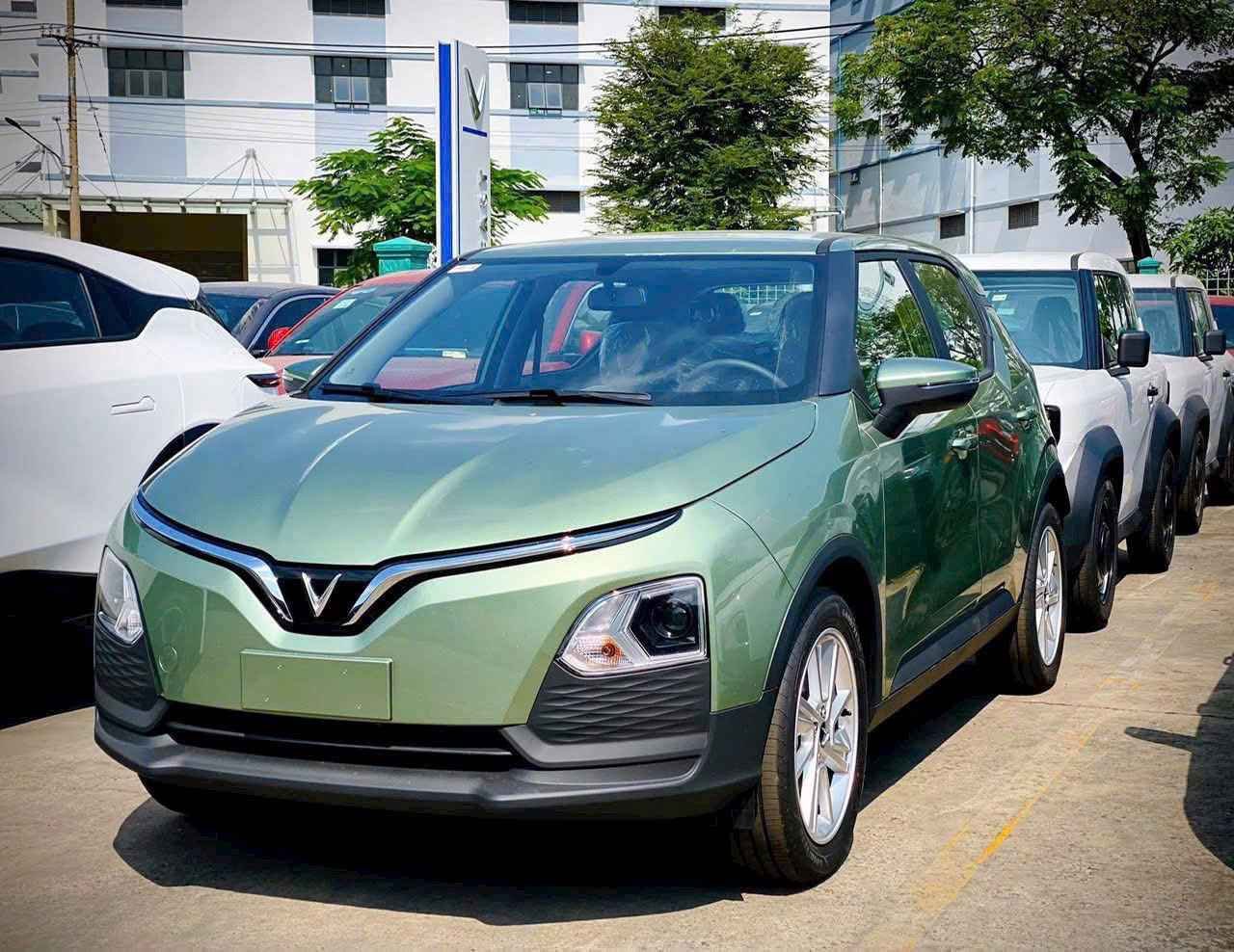 Sản phẩm xe ô tô Vinfast VF 3 tại Vinfast Thăng Long