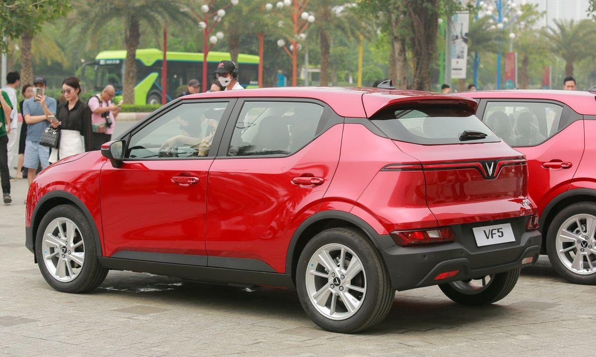 Vinfast VF 5 tại Vinfast Thăng Long